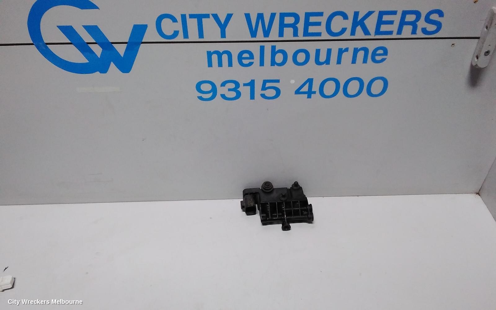 LAND ROVER RANGEROVER, L322 MY06 08/2005 - 08/2009, AIR SUSPINTION VALVE: 66408