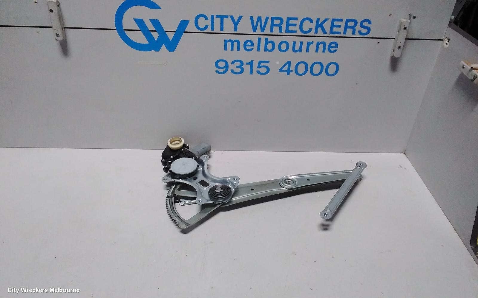 TOYOTA TARAGO RIGHT FRONT WINDOW REG/MOTOR, ACR50R, POWER, 03/2006 - 06/2020