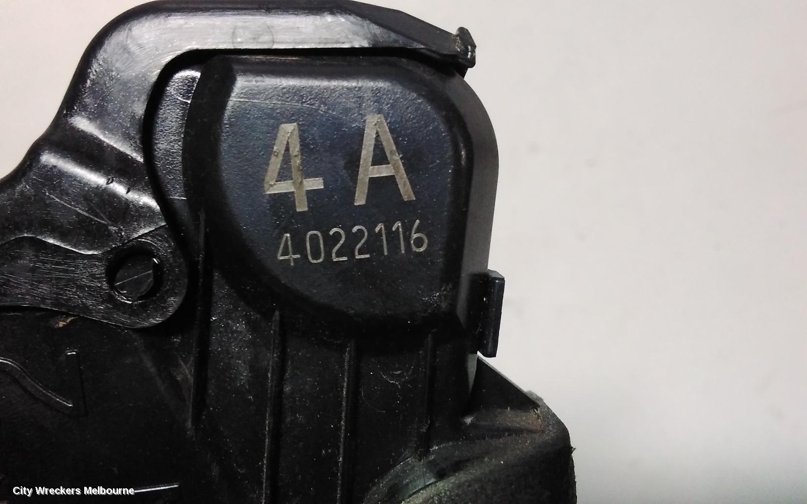 TOYOTA TARAGO DOOR/BOOT/GATE LOCK, RIGHT FRONT DOOR LOCK, ACR50R, 03/2006 - 06/2020