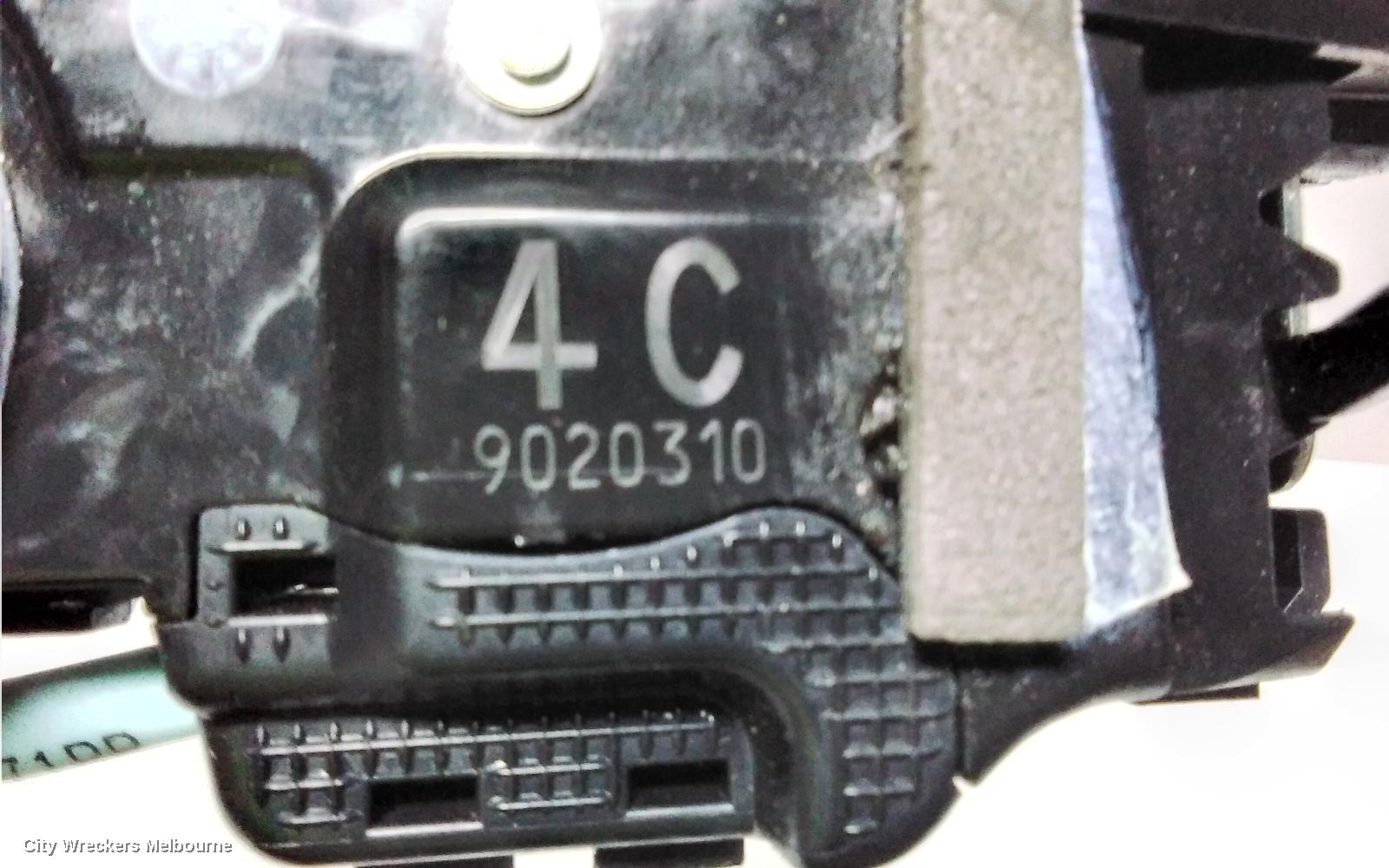 TOYOTA KLUGER DOOR/BOOT/GATE LOCK, RIGHT REAR DOOR LOCK, GSU40-GSU45, 05/2007 - 06/2010