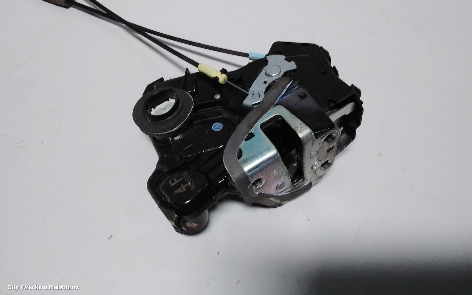 TOYOTA KLUGER DOOR/BOOT/GATE LOCK, LEFT FRONT DOOR LOCK, GSU40-GSU45, 05/2007 - 06/2010