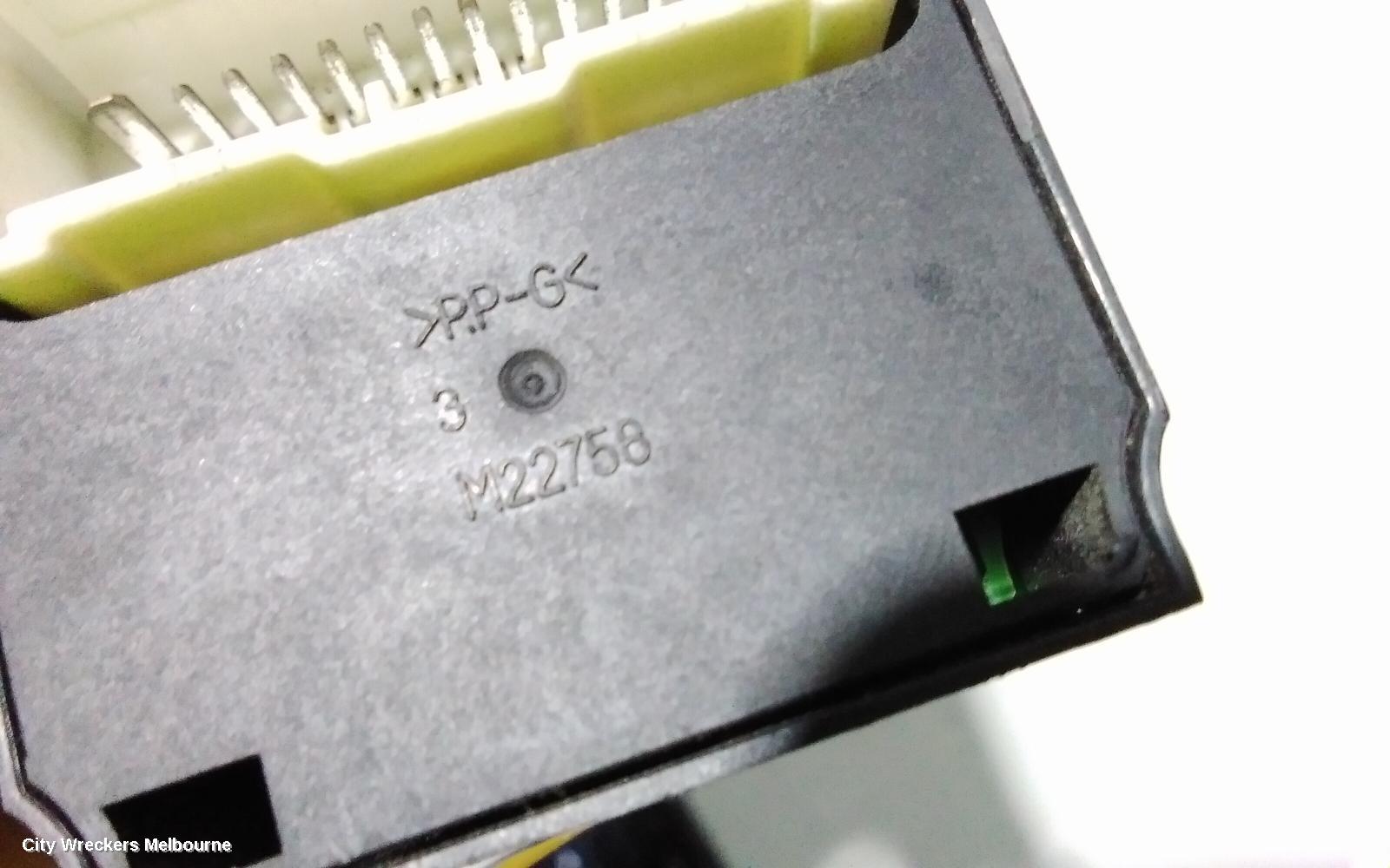 HONDA ACCORD PWR DR WIND SWITCH, RH FRONT (MASTER SWITCH), 7TH GEN, CL/EURO (VIN JHMCL), 06/2003 - 03/2008