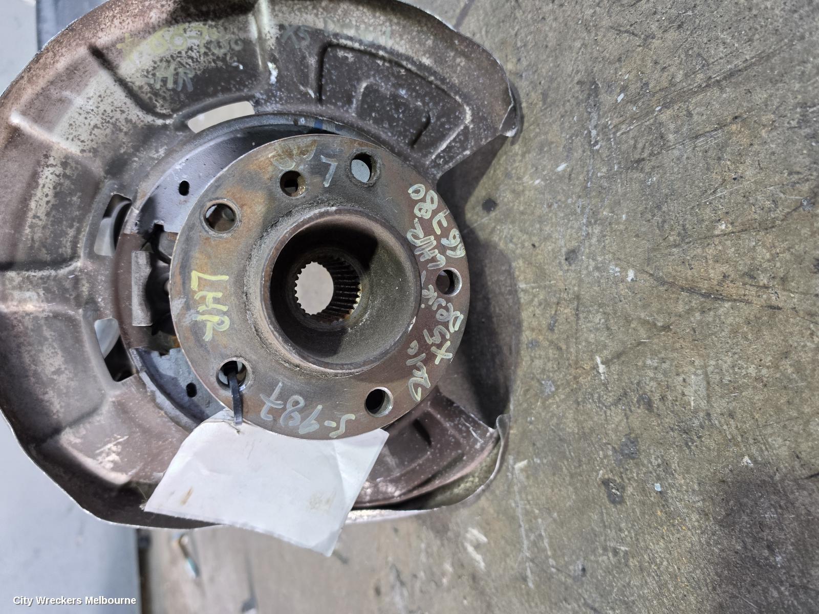 BMW X5 LEFT REAR HUB ASSEMBLY, E70, 12/2006 - 08/2013