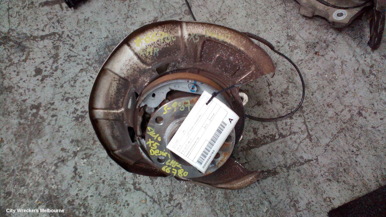 BMW X5 LEFT REAR HUB ASSEMBLY, E70, 12/2006 - 08/2013