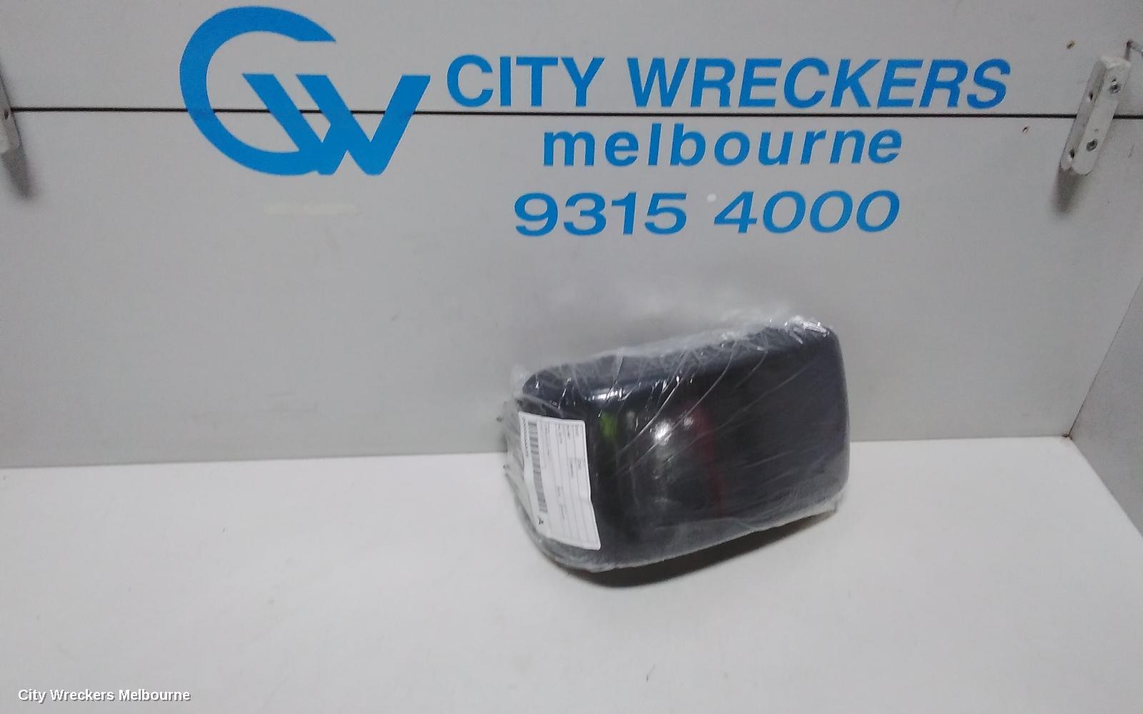 MAZDA CX3 CONSOLE, DK, 03/2015 ONWARDS