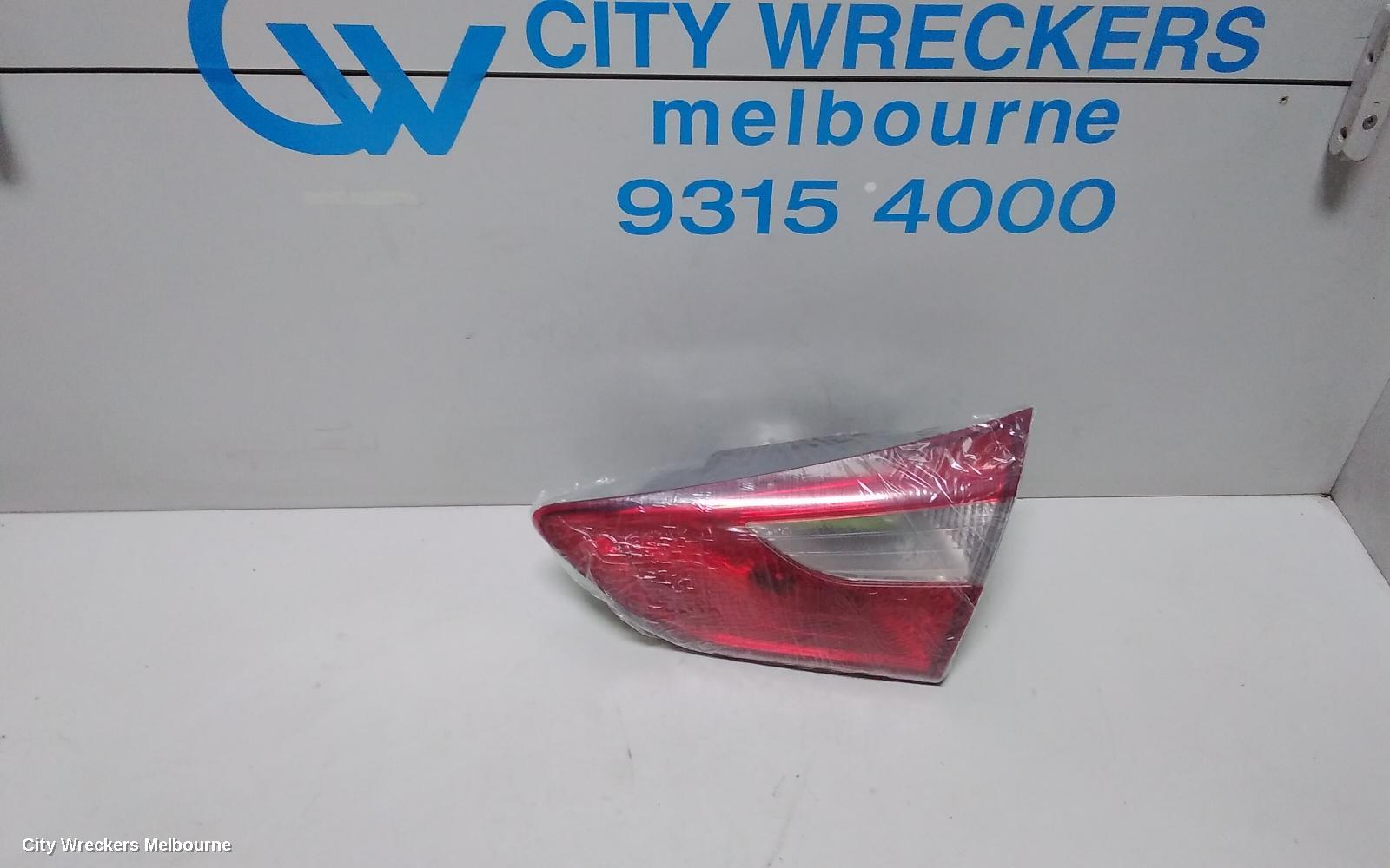 HYUNDAI I30 REAR GARNISH, TAILGATE LAMP (RH SIDE), GD, 3DR/5DR HATCH, 03/2012 - 02/2017