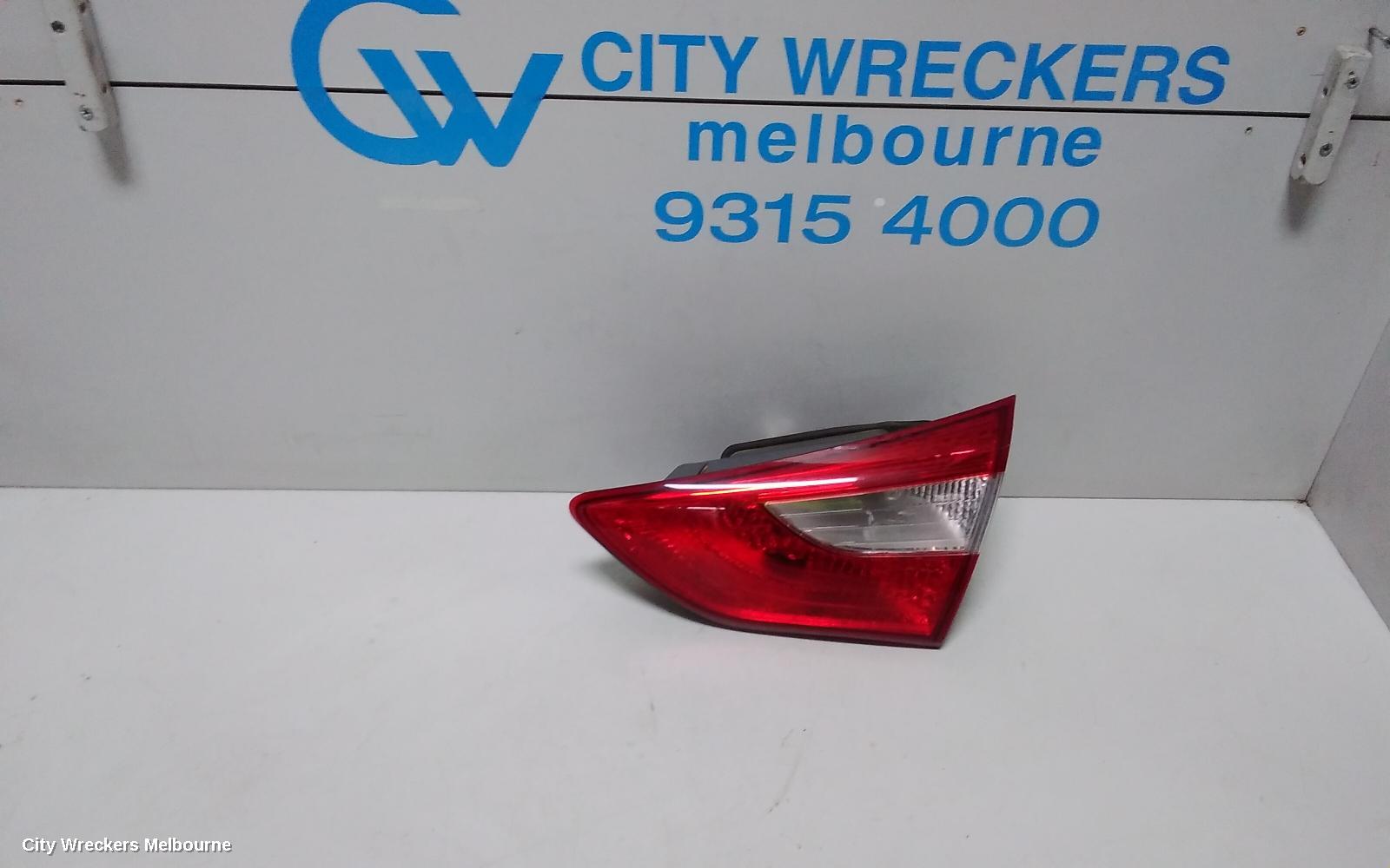 HYUNDAI I30 REAR GARNISH, TAILGATE LAMP (RH SIDE), GD, 3DR/5DR HATCH, 03/2012 - 02/2017
