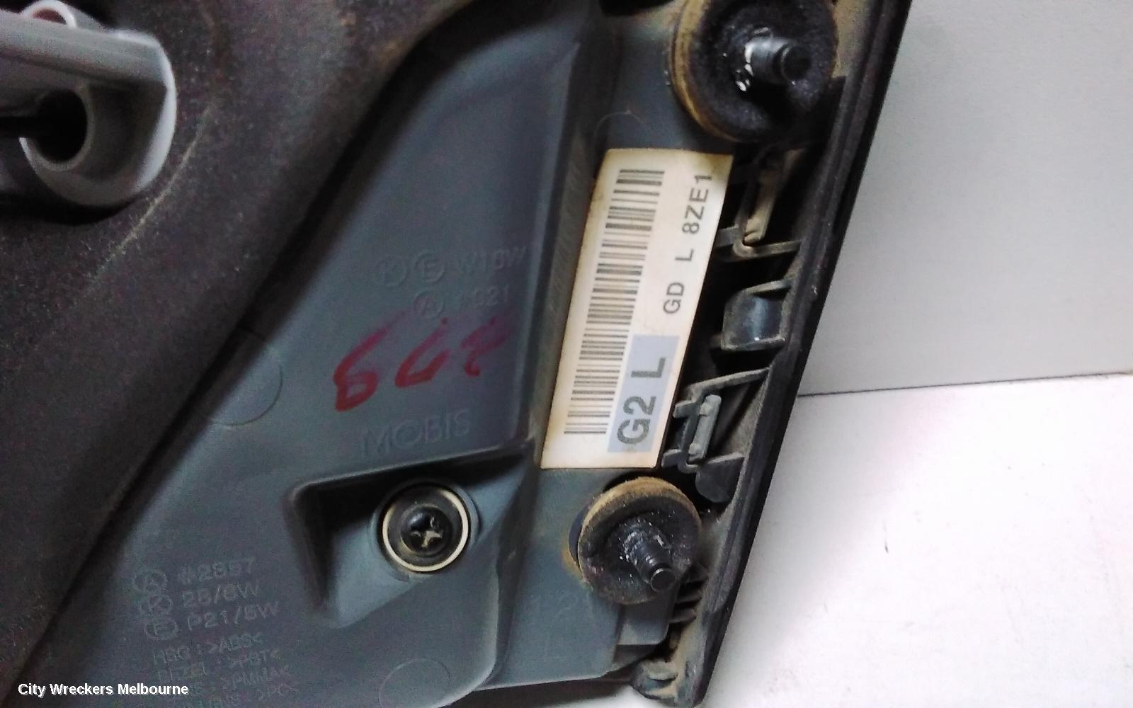 HYUNDAI I30 REAR GARNISH, TAILGATE LAMP (LH SIDE), GD, 3DR/5DR HATCH, 03/2012 - 02/2017