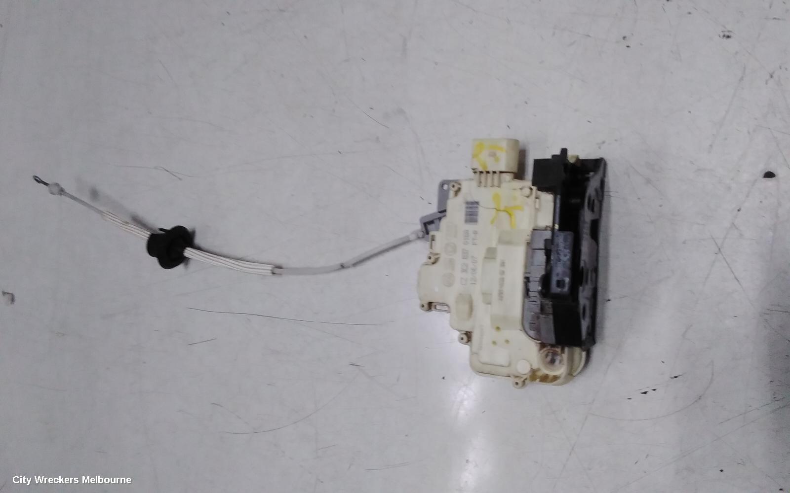 AUDI Q7 DOOR/BOOT/GATE LOCK, RIGHT FRONT DOOR LOCK, 4L, P/N 3C2837016A, 09/2006 - 11/2009