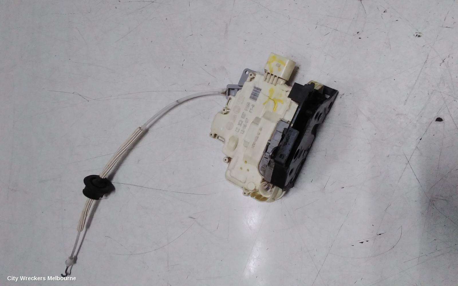 AUDI Q7 DOOR/BOOT/GATE LOCK, RIGHT FRONT DOOR LOCK, 4L, P/N 3C2837016A, 09/2006 - 11/2009