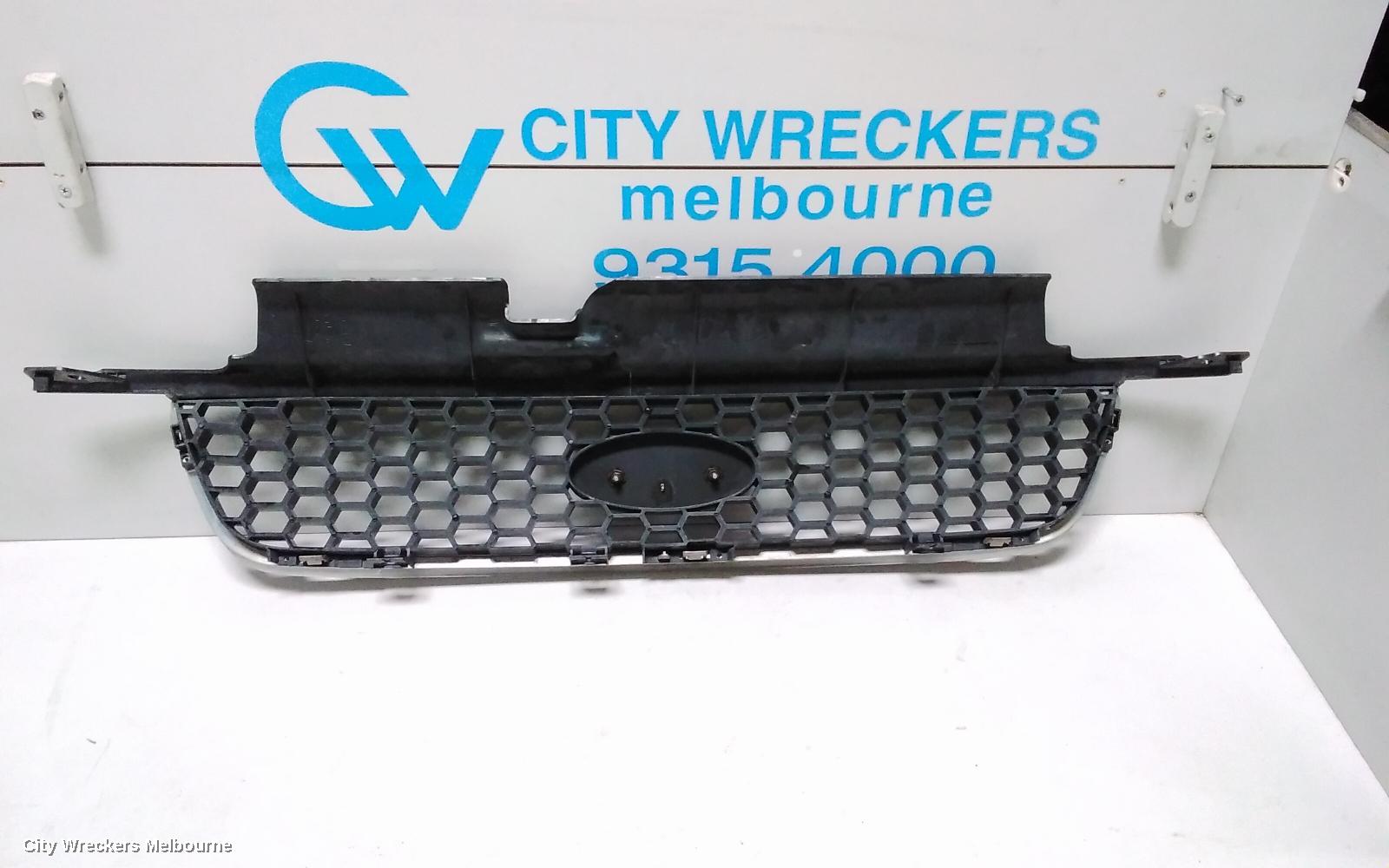 FORD ESCAPE GRILLE, ZA-ZB, XLT/LTD, 03/2003 - 05/2006