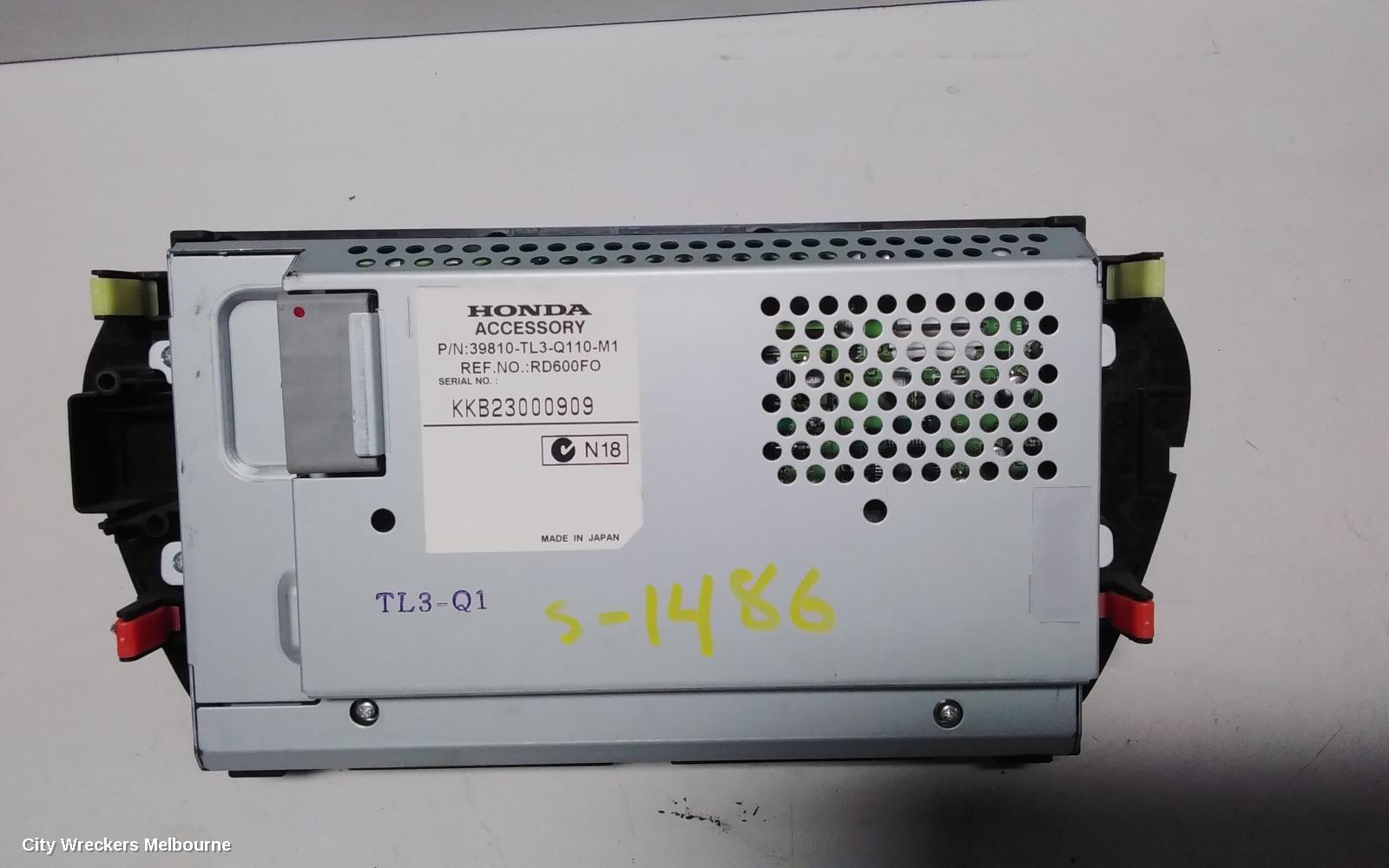 HONDA ACCORD RADIO/CD/DVD/SAT/TV, DVD ROM, 8TH GEN, EURO (VIN JHMCU), 02/2008 - 12/2015