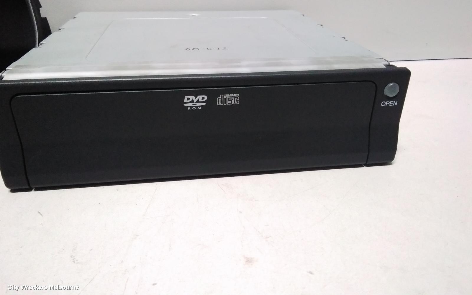 HONDA ACCORD RADIO/CD/DVD/SAT/TV, DVD ROM, 8TH GEN, EURO (VIN JHMCU), 02/2008 - 12/2015