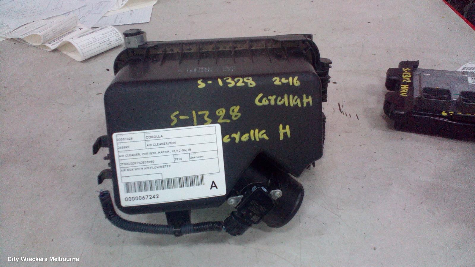 TOYOTA COROLLA AIR CLEANER/BOX, AIR CLEANER, ZRE182R, HATCH, 10/2012 - 06/2018