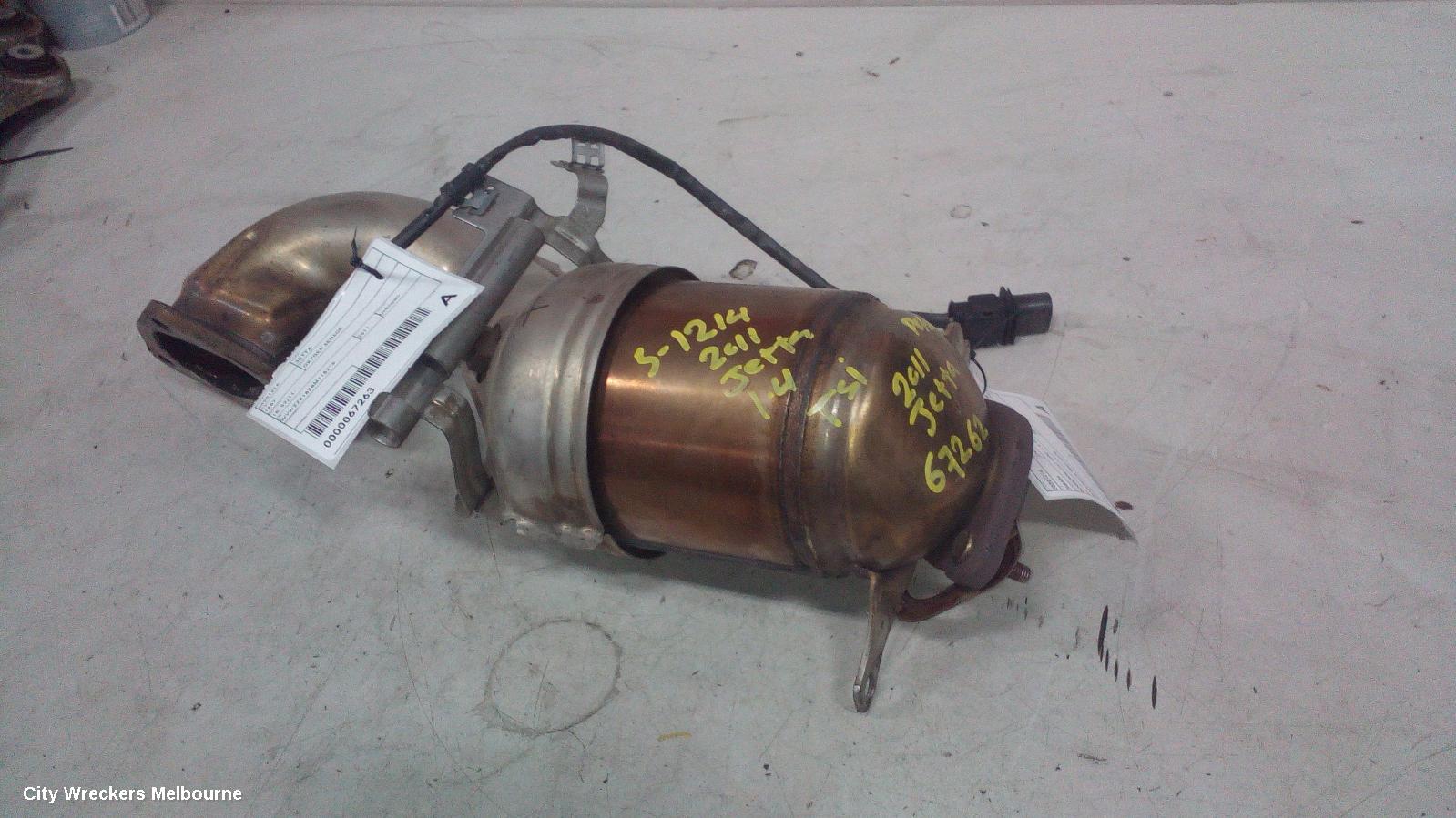 VOLKSWAGEN JETTA CATALYTIC CONVERTER, DOWNPIPE-CAT TYPE, 1.4, PETROL, CAVD/CTHD CODE, 1B, 02/2011 - 12/2017