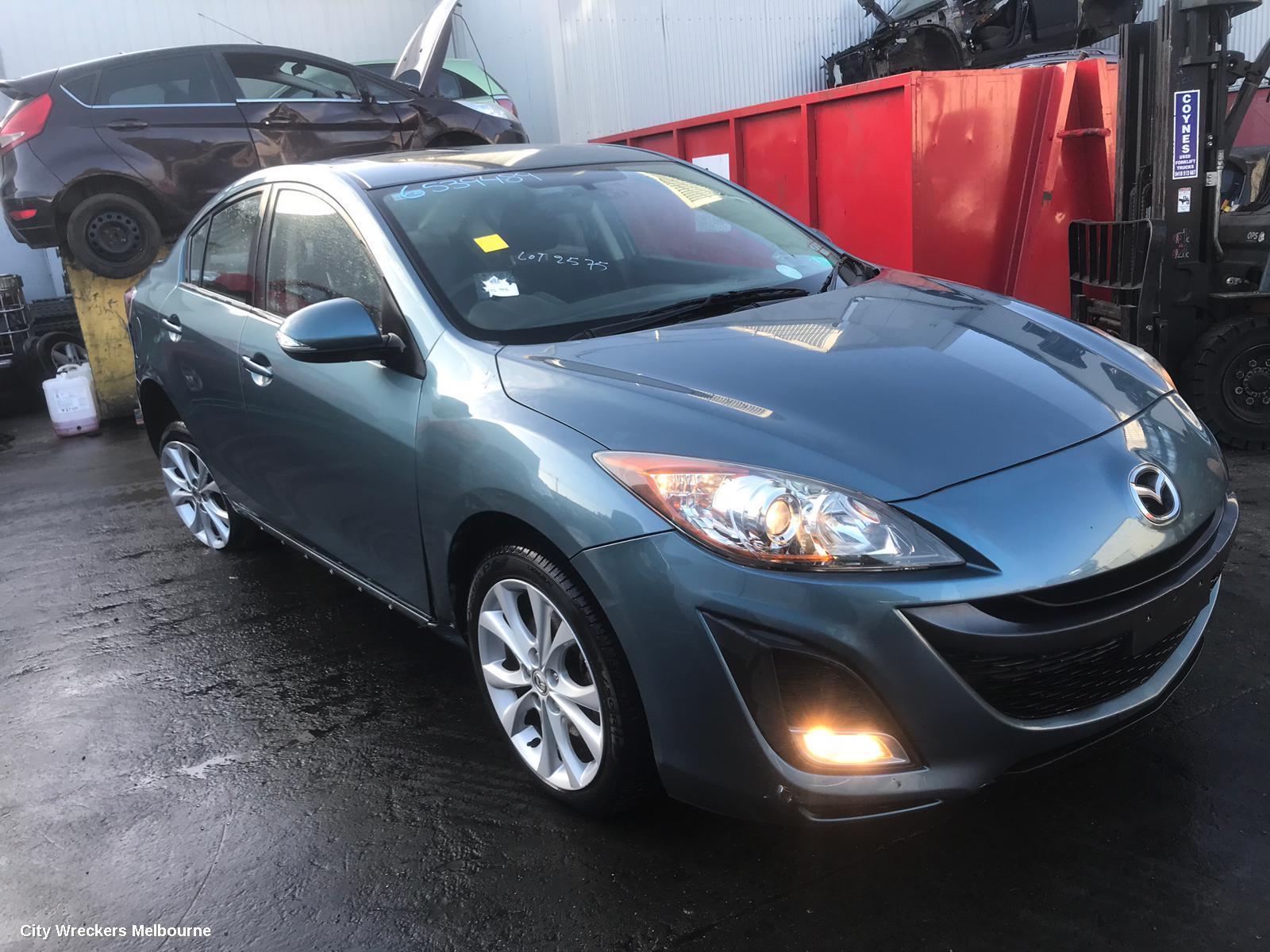 MAZDA 3 REAR GARNISH, BOOTLID LAMP (LH SIDE), BL, 04/2009 - 10/2013