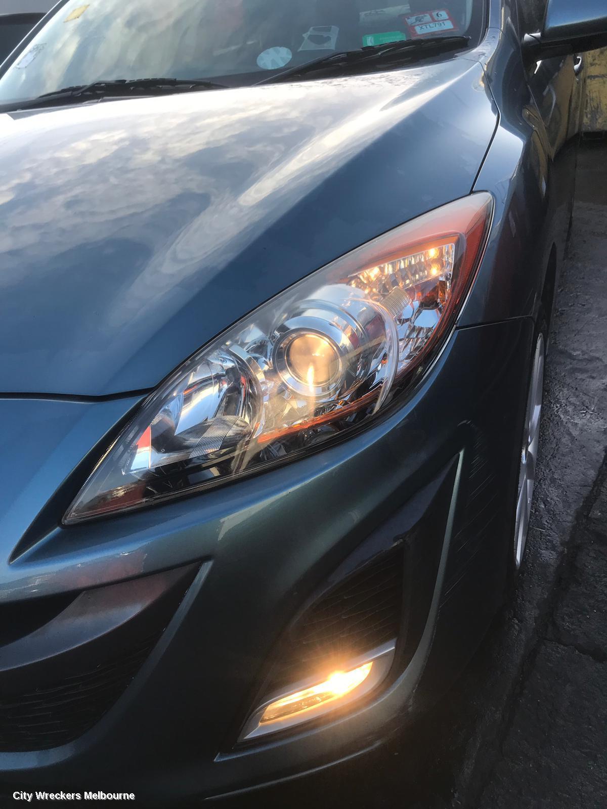 MAZDA 3 REAR GARNISH, BOOTLID LAMP (LH SIDE), BL, 04/2009 - 10/2013
