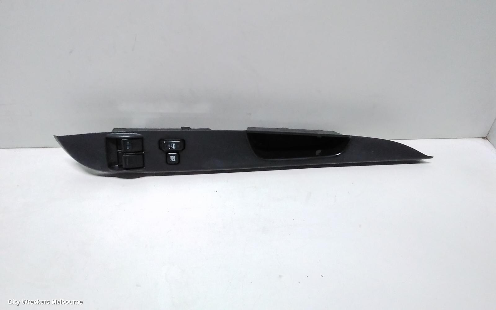 TOYOTA HIACE PWR DR WIND SWITCH, RH FRONT (MASTER SWITCH), TRH/KDH, 03/2005 - 02/2014