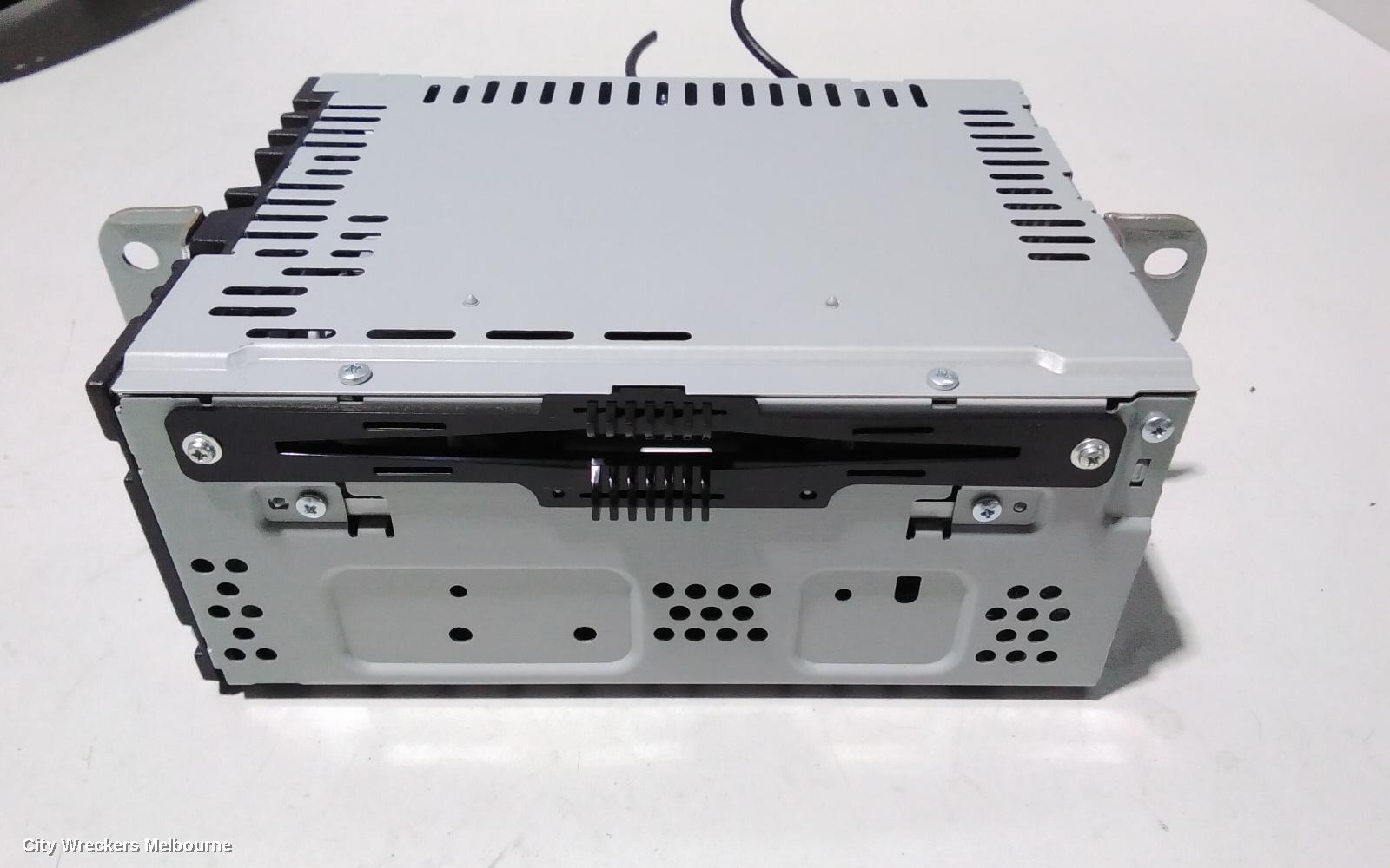 FORD KUGA RADIO/CD/DVD/SAT/TV, DISPLAY SCREEN, TF, 11/2012 - 09/2016