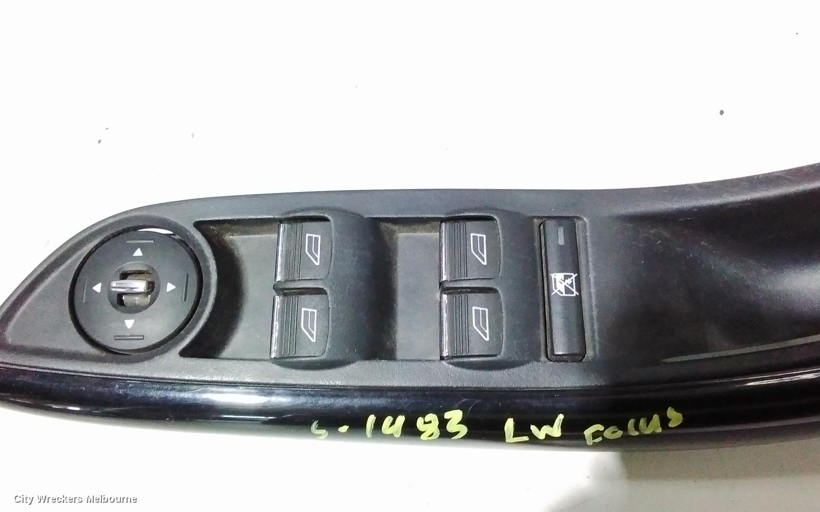 FORD FOCUS PWR DR WIND SWITCH, RH FRONT (MASTER SWITCH), LW, MANUAL FOLD, NON CHROME INSERT TYPE, 05/2011 - 08/2015