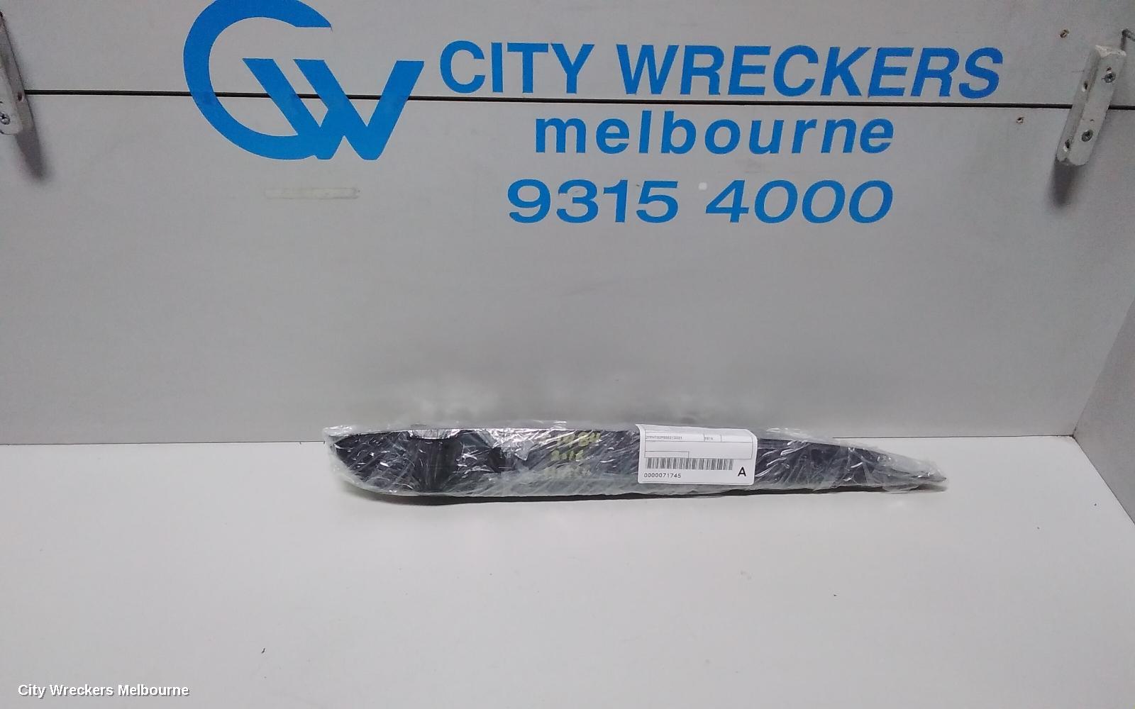 TOYOTA HIACE PWR DR WIND SWITCH, RH FRONT (MASTER SWITCH), TRH/KDH, 03/2014 - 04/2019