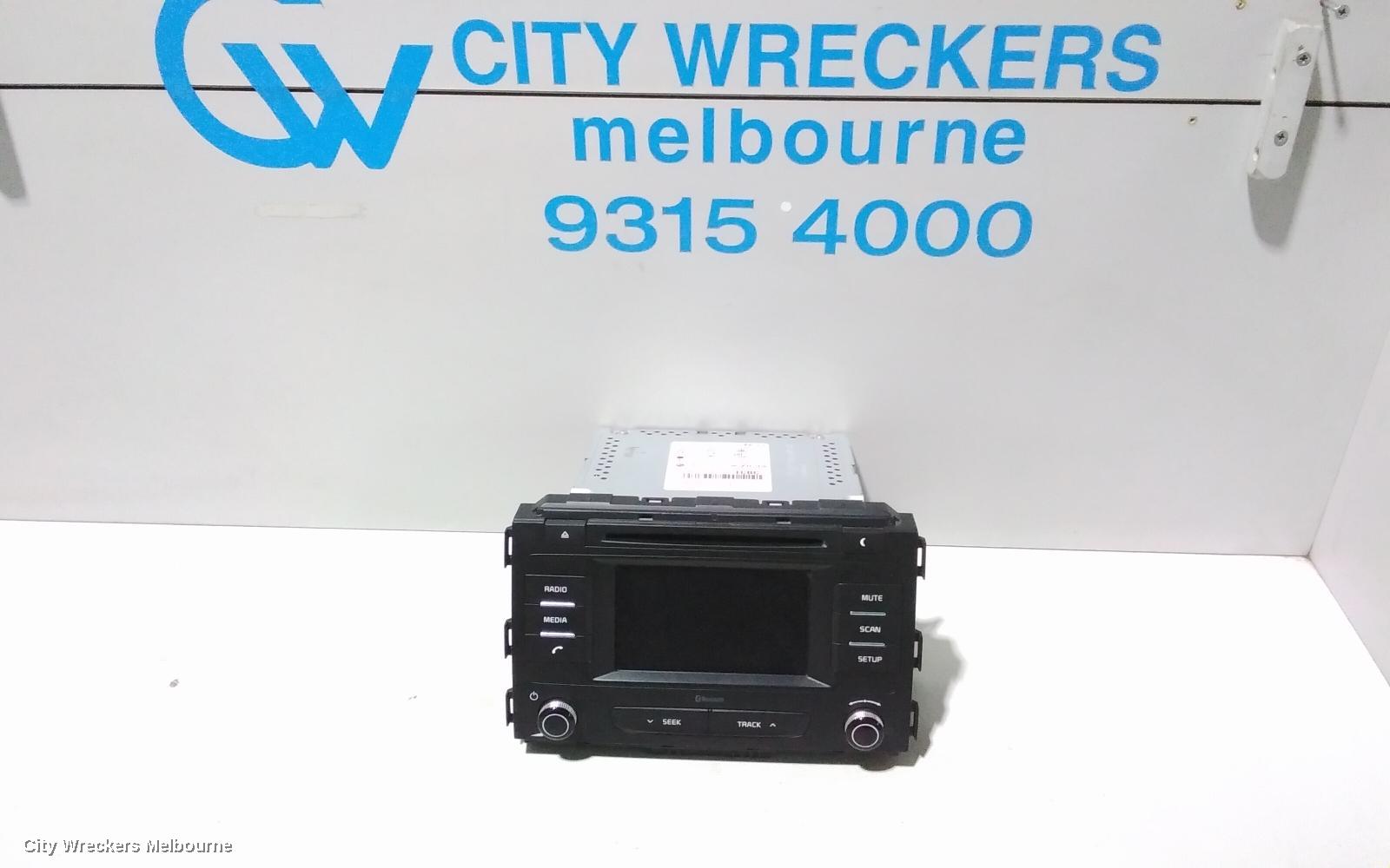 KIA CARNIVAL/GRAND CARNIVAL RADIO/CD/DVD/SAT/TV, RADIO/CD W/ BLUETOOTH, YP, 02/2015 - 10/2020
