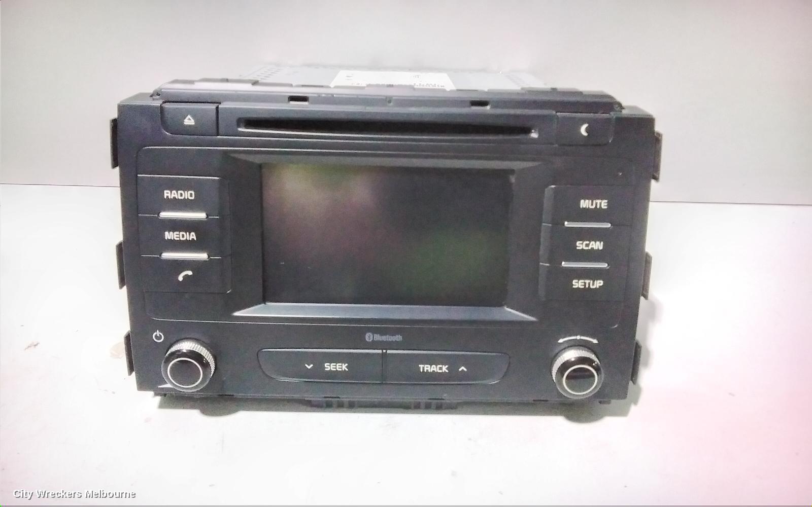 KIA CARNIVAL/GRAND CARNIVAL RADIO/CD/DVD/SAT/TV, RADIO/CD W/ BLUETOOTH, YP, 02/2015 - 10/2020