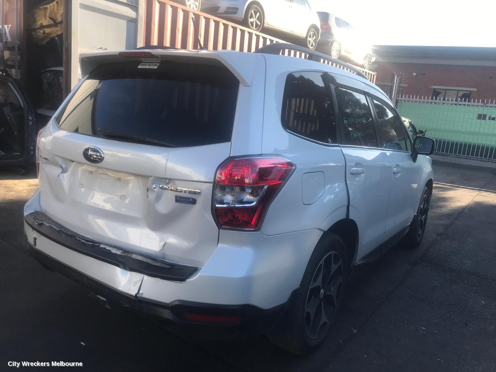 SUBARU FORESTER WASHER JET, SJ, 01/2013 - 08/2018