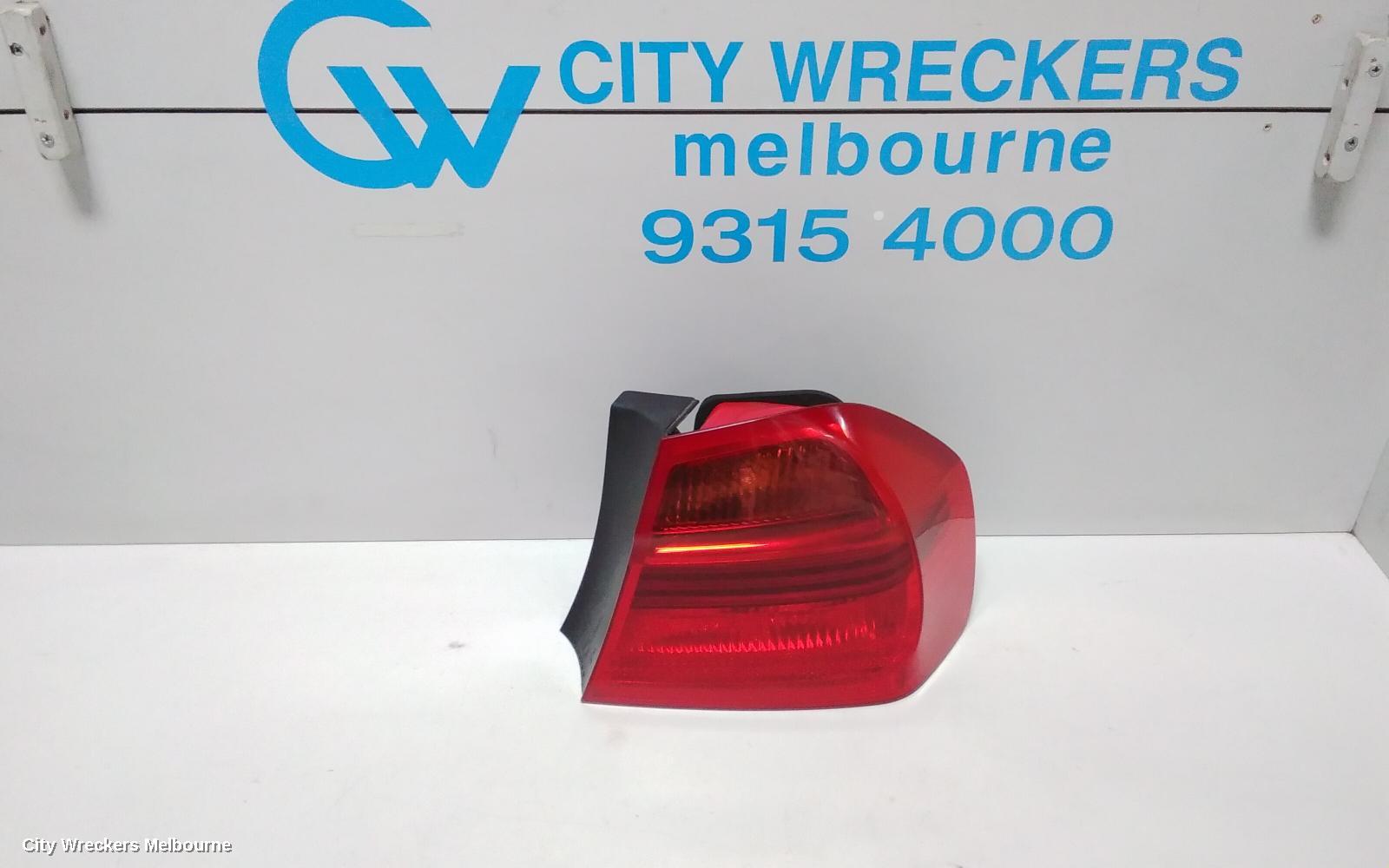 BMW 3 SERIES RIGHT TAILLIGHT, E90, SEDAN, NON LED TYPE, 03/2005 - 10/2008