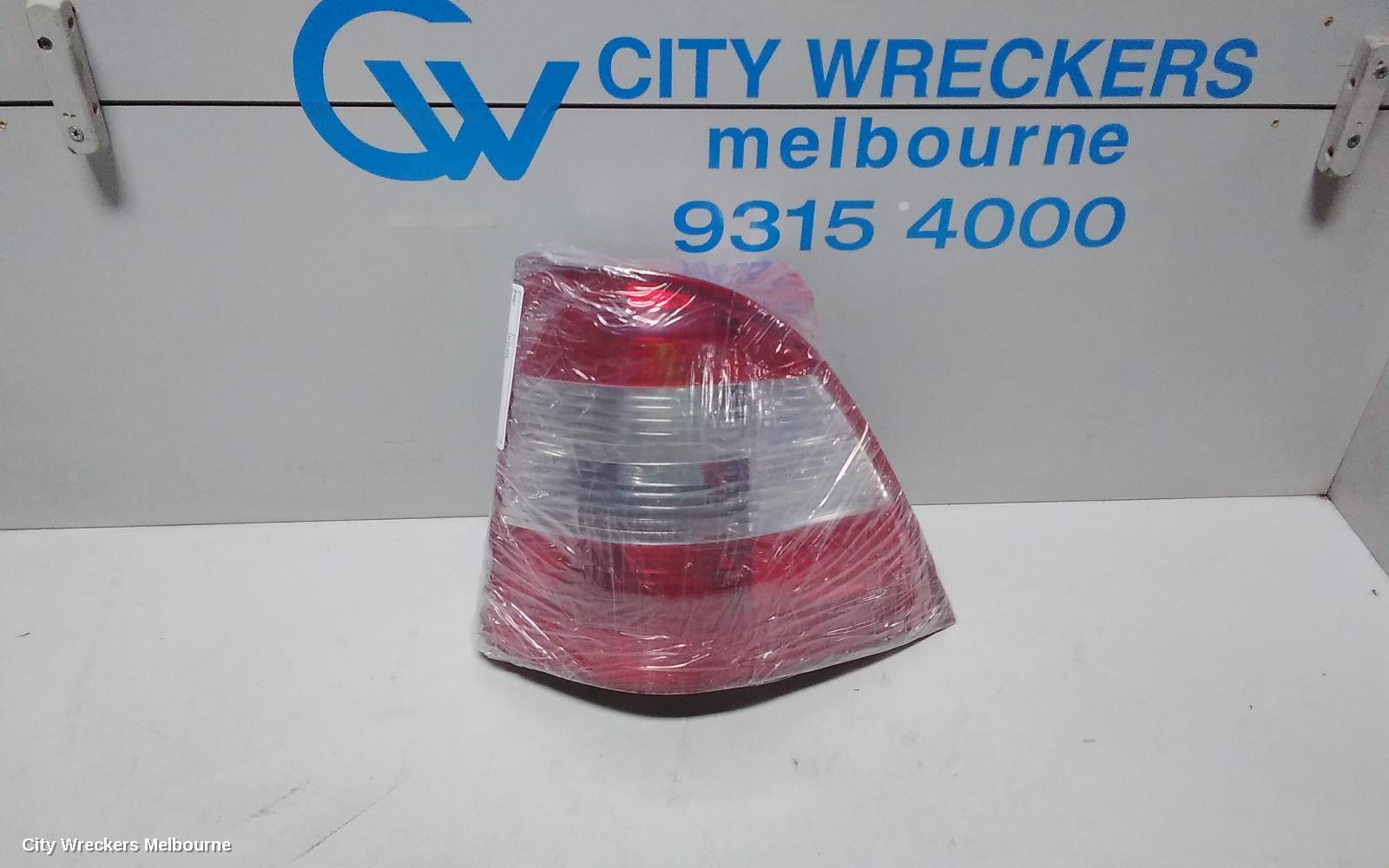 MERCEDES M CLASS RIGHT TAILLIGHT, W163 (UPDATE), 10/2001 - 08/2005