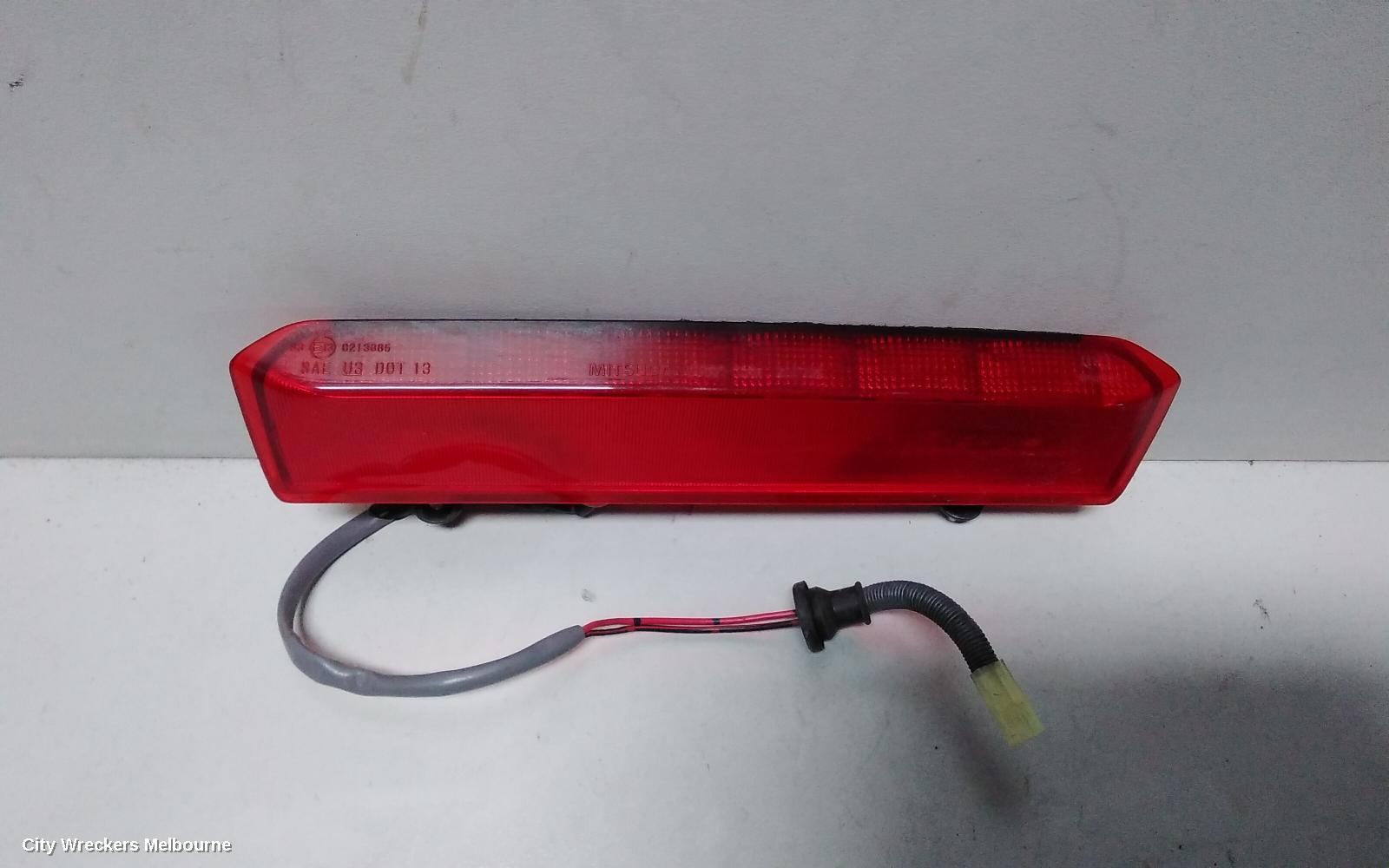 SUBARU OUTBACK HIGH LEVEL STOPLIGHT, 6TH GEN, 08/2014 - 12/2020