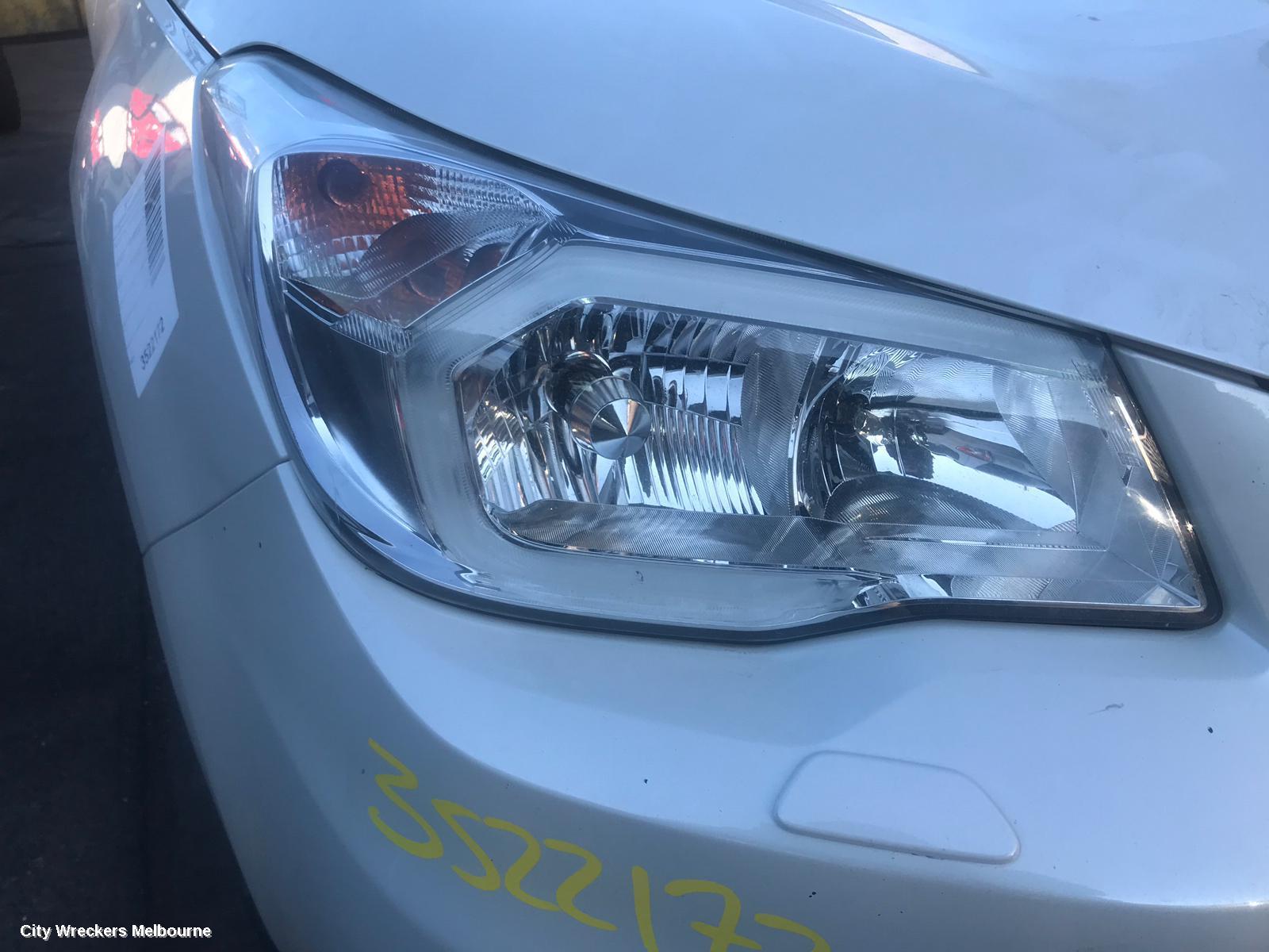 SUBARU FORESTER, SJ, 01/2013 - 08/2018, LEFT HEAD LIGHT BRAKET: 75595
