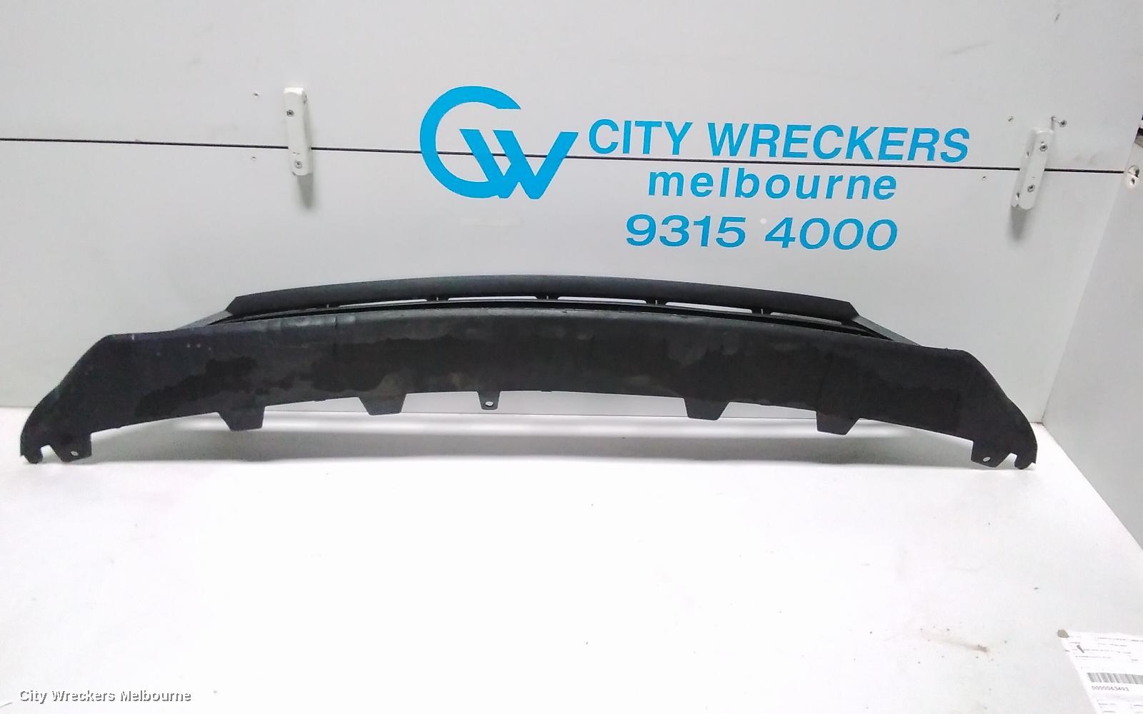 HOLDEN COMMODORE, ZB, 10/2017 - 12/2020, LOWER GRILL: 67509
