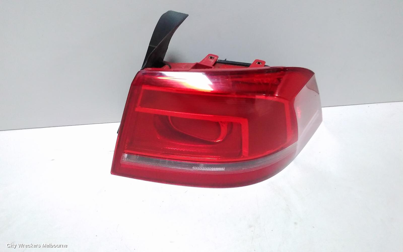VOLKSWAGEN PASSAT RIGHT TAILLIGHT, 3C/MK6 B7, SEDAN, NON LED TYPE, 09/2010 - 05/2015