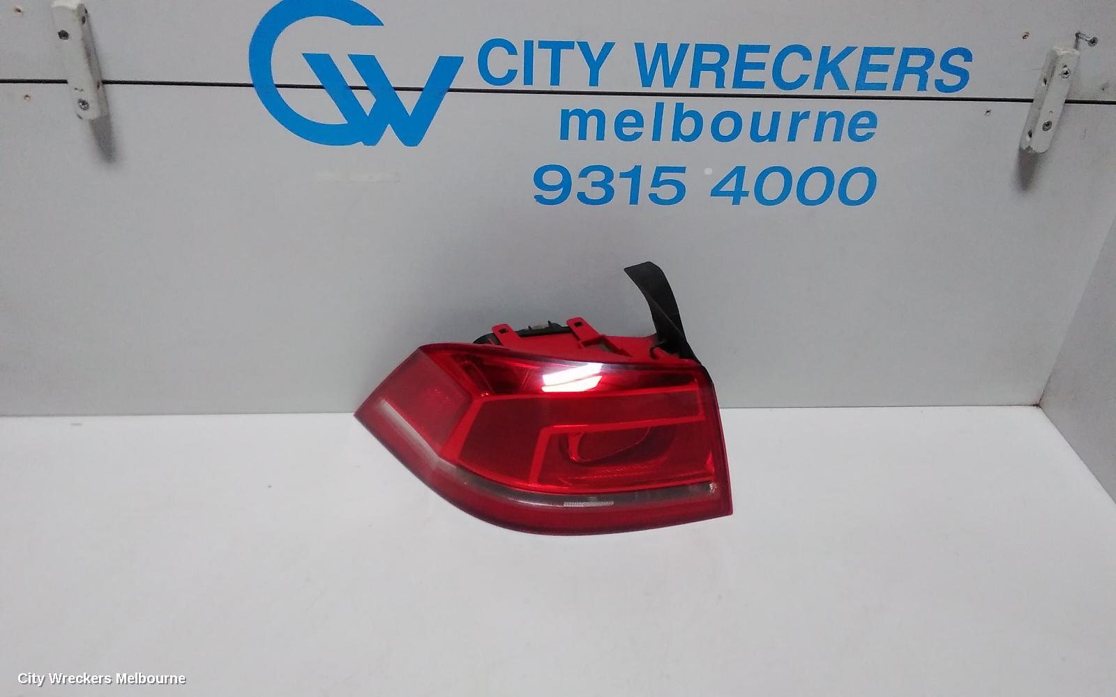 VOLKSWAGEN PASSAT LEFT TAILLIGHT, 3C/MK6 B7, SEDAN, NON LED TYPE, 09/2010 - 05/2015
