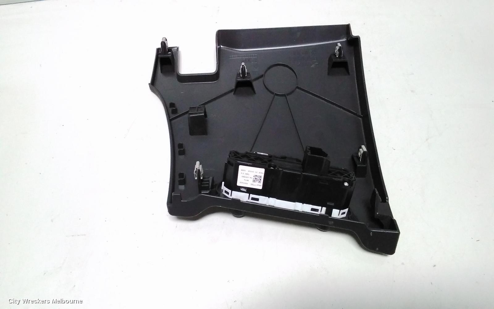 HOLDEN COMMODORE COMBINATION SWITCH, HEADLAMP SWITCH, ZB, 10/2017 - 12/2020