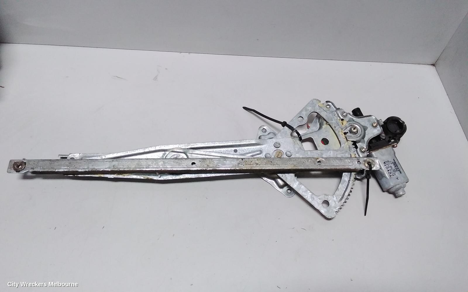 TOYOTA CAMRY LEFT FRONT WINDOW REG/MOTOR, SK36, POWER, 08/2002 - 05/2006