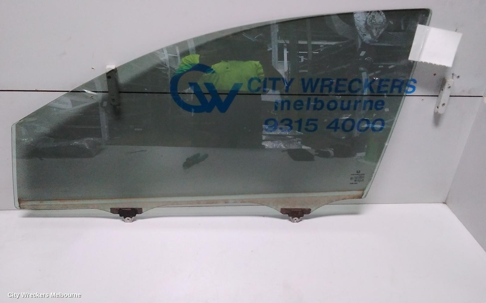 HONDA CRV LEFT FRONT DOOR WINDOW, RM, 11/2012 - 04/2017