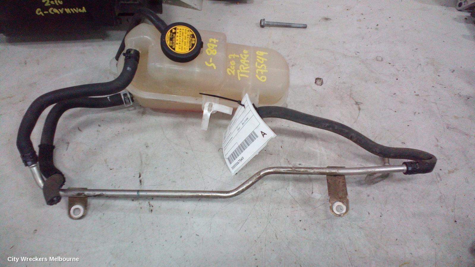 TOYOTA TARAGO OVERFLOW BOTTLE, ACR50R, 03/2006 - 06/2020