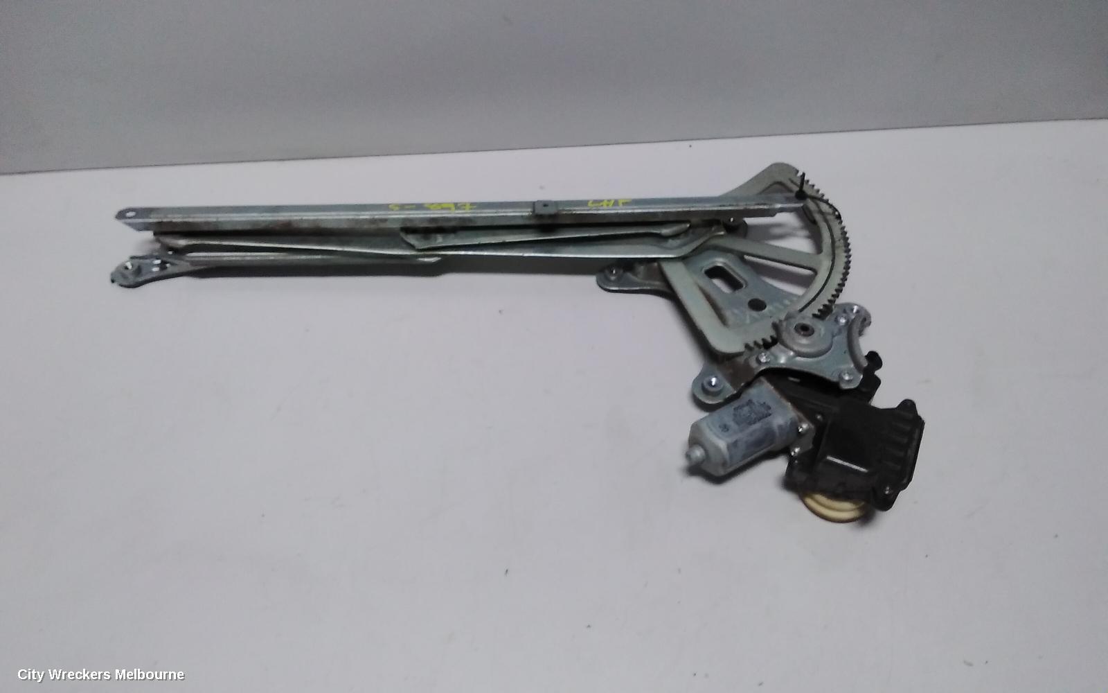 TOYOTA TARAGO LEFT FRONT WINDOW REG/MOTOR, ACR50R, POWER, 03/2006 - 06/2020