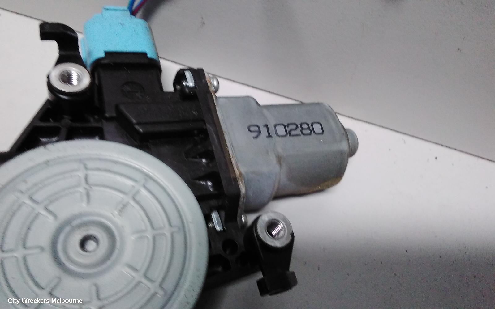 SUBARU IMPREZA RIGHT FRONT WINDOW REG/MOTOR, G3, 2 PIN TYPE, 04/2007 - 12/2013