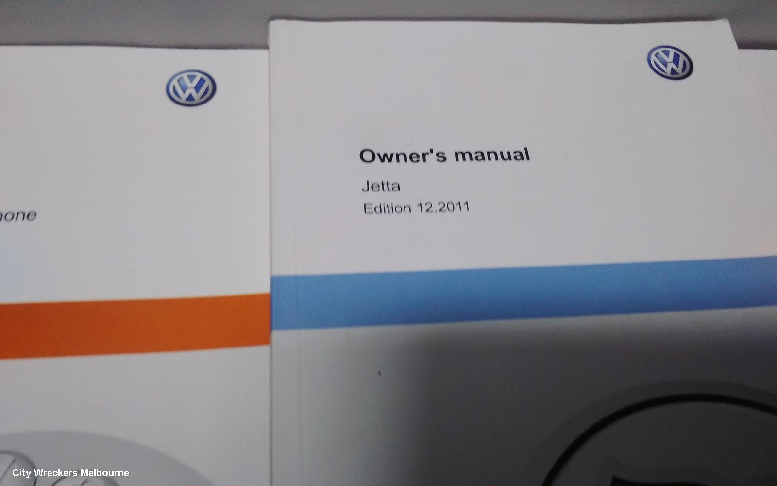 VOLKSWAGEN JETTA OWNERS HANDBOOK, 1B, PETROL, 02/2011 - 12/2017