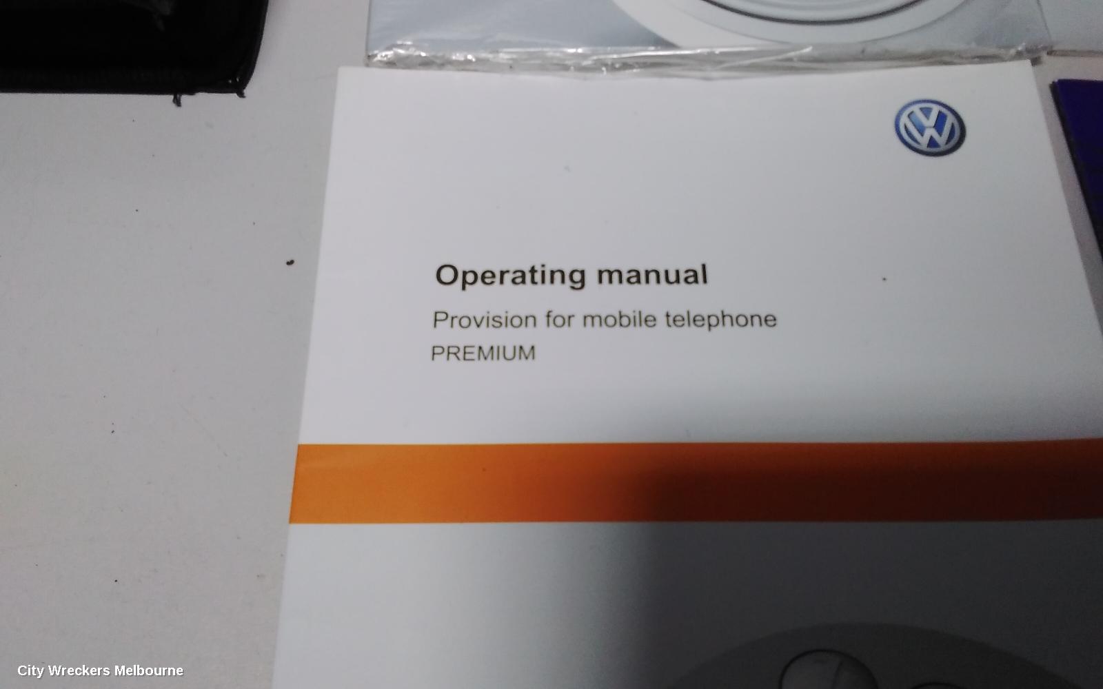 VOLKSWAGEN JETTA OWNERS HANDBOOK, 1B, PETROL, 02/2011 - 12/2017