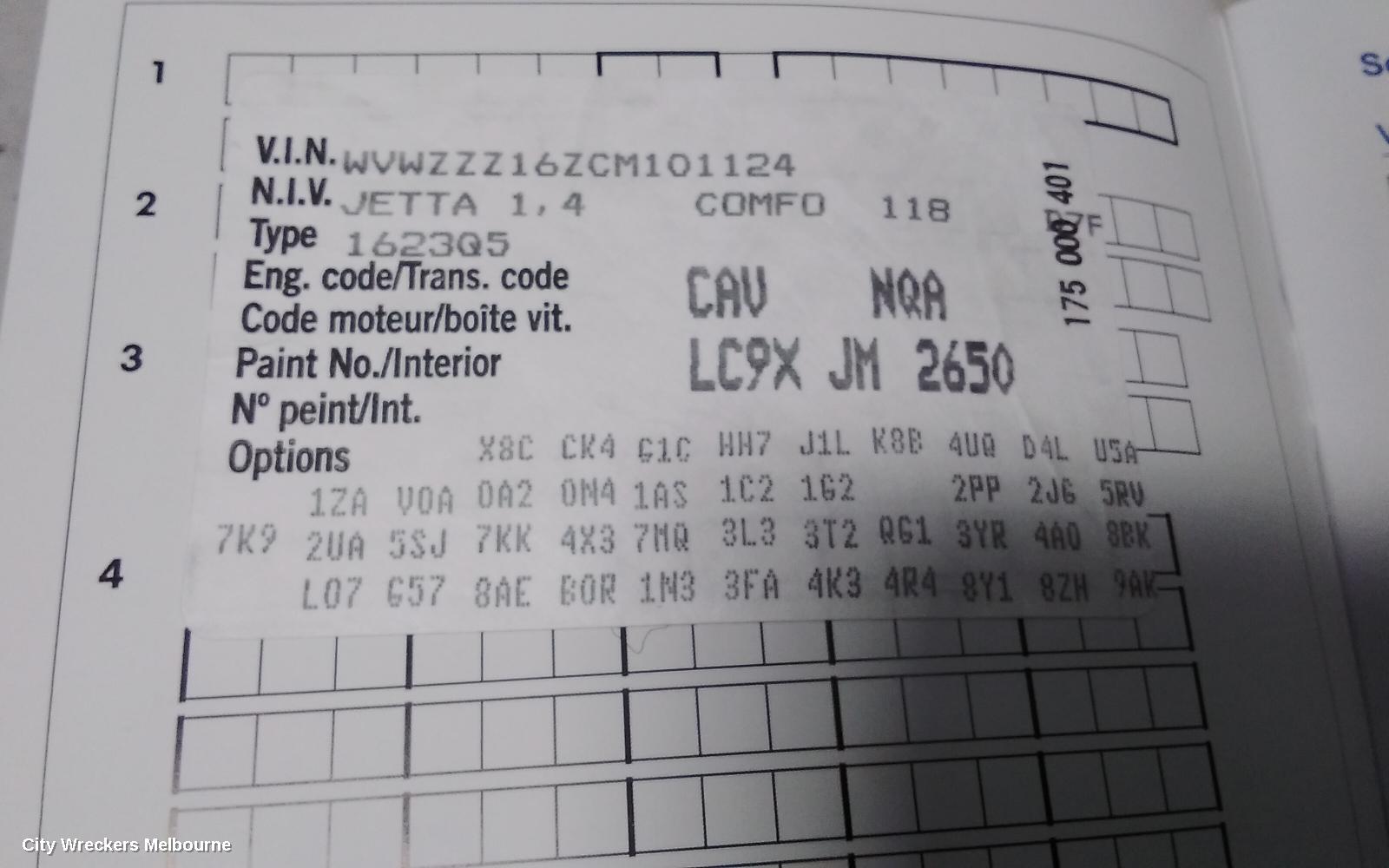 VOLKSWAGEN JETTA OWNERS HANDBOOK, 1B, PETROL, 02/2011 - 12/2017