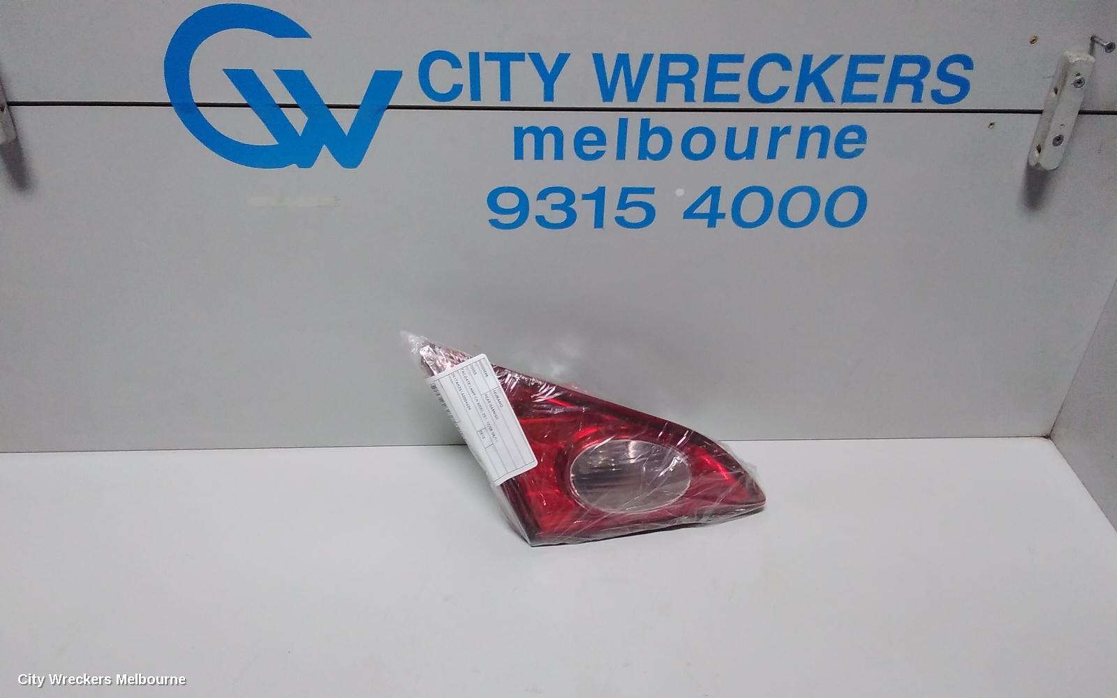 NISSAN MURANO REAR GARNISH, TAILGATE LAMP (LH SIDE), Z51, 12/2008 - 08/2011