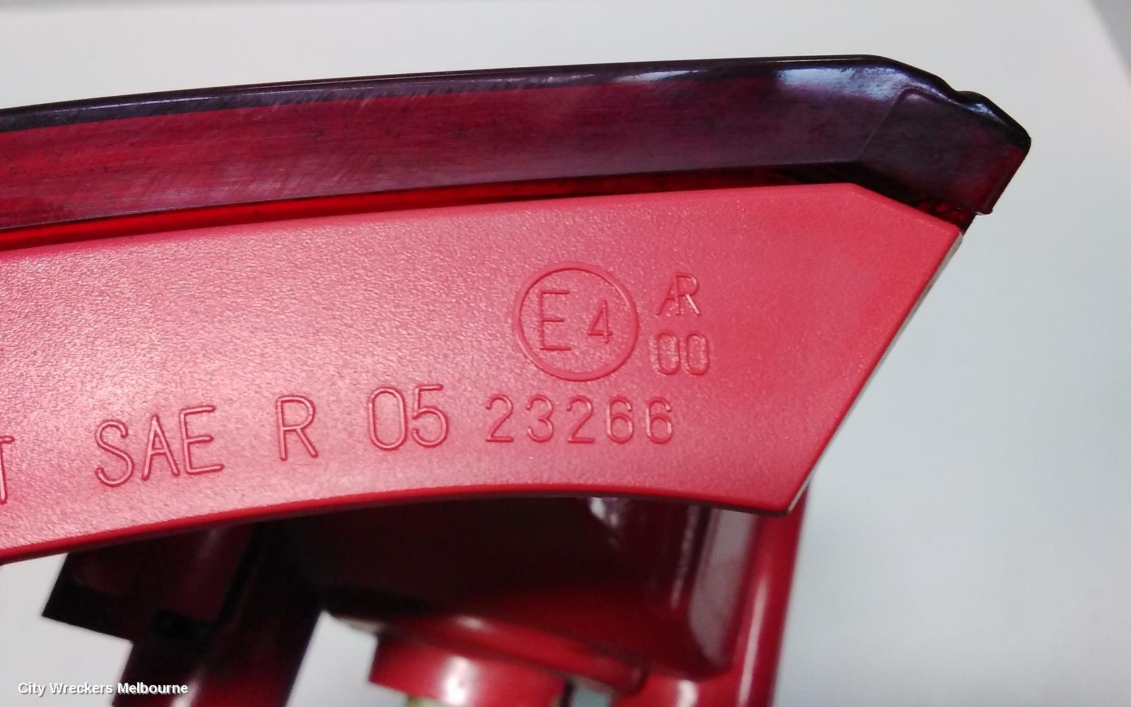 NISSAN MURANO REAR GARNISH, TAILGATE LAMP (LH SIDE), Z51, 12/2008 - 08/2011