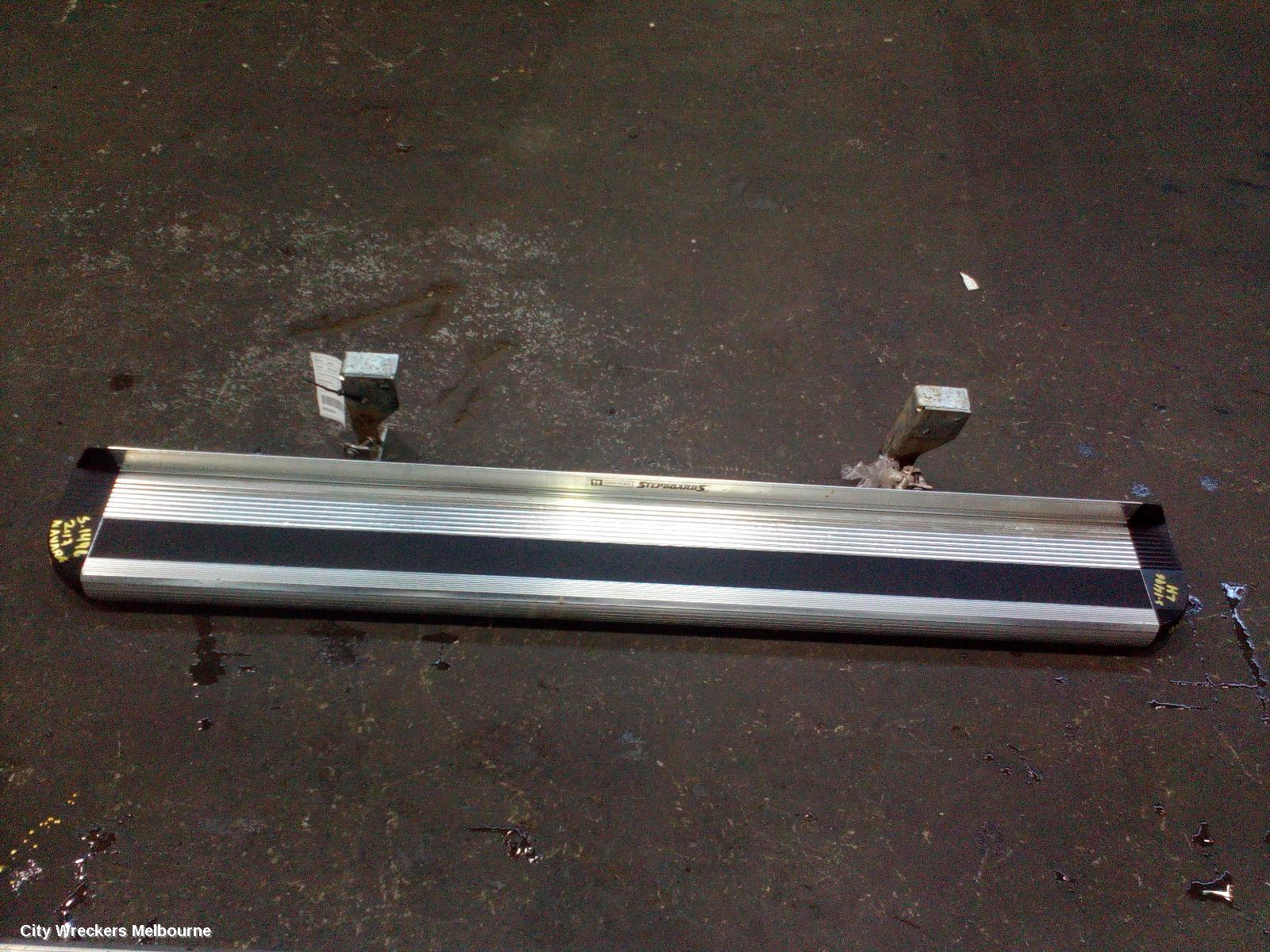 NISSAN NAVARA SIDE STEP/SKIRT, NP300, SIDE STEP, LH SIDE, KING CAB, 05/2015 ONWARDS