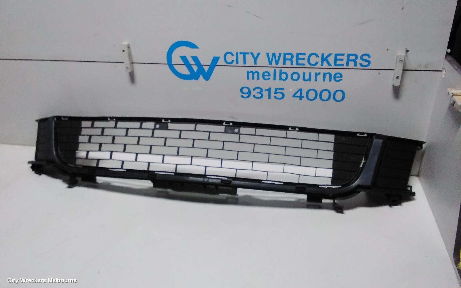 HONDA ACCORD GRILLE, BUMPER GRILLE, 8TH GEN (VIN JHMCU), EURO, 06/2008 - 06/2011