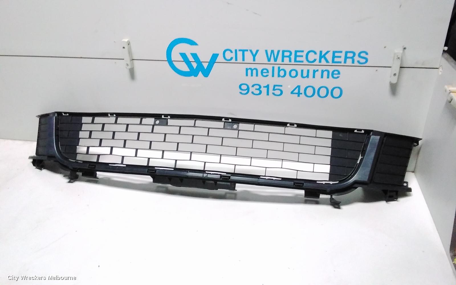 HONDA ACCORD GRILLE, BUMPER GRILLE, 8TH GEN (VIN JHMCU), EURO, 06/2008 - 06/2011