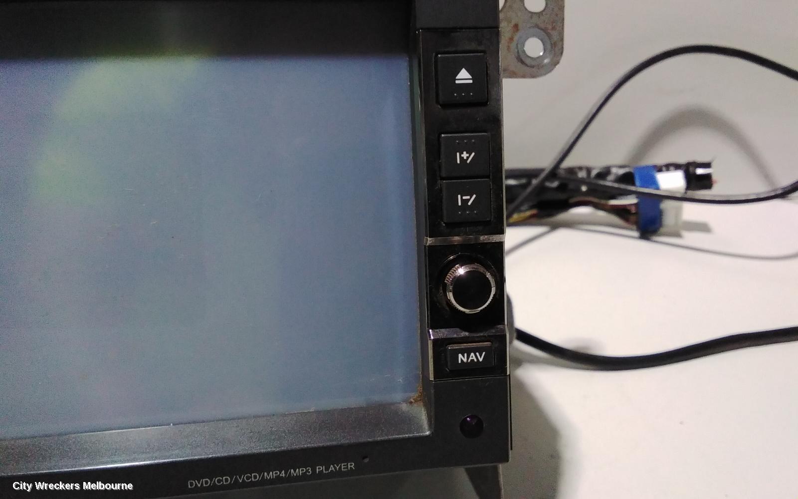 PEUGEOT 4007 RADIO/CD/DVD/SAT/TV, CD PLAYER, GS, 10/2009 - 08/2013